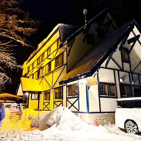 The Answer Bed & Breakfast Hakuba Bagian luar foto