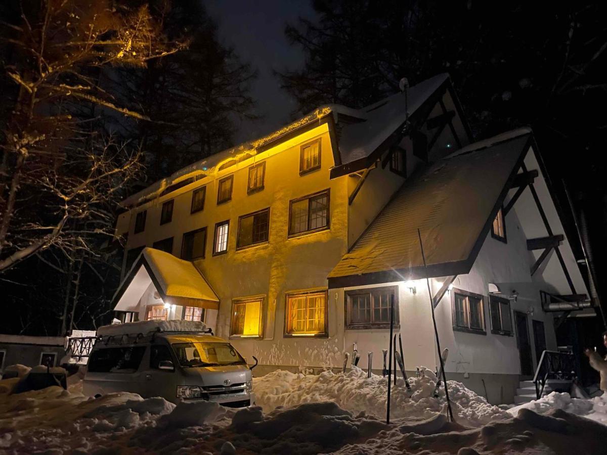 The Answer Bed & Breakfast Hakuba Bagian luar foto